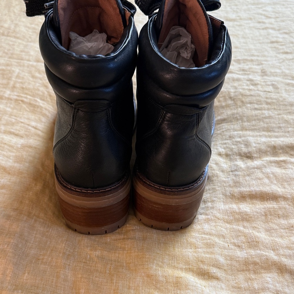 Gentle souls by Kenneth Cole Brooklyn Booties - Picture 11 of 17